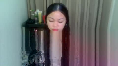 pinay_rosee online show from May 12, 11:00 pm