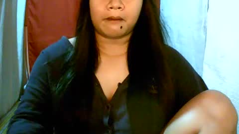 Snapshot of pinayjona chatting on January 1, 1:16 pm pinayjona online show from January 1, 1:16 pm