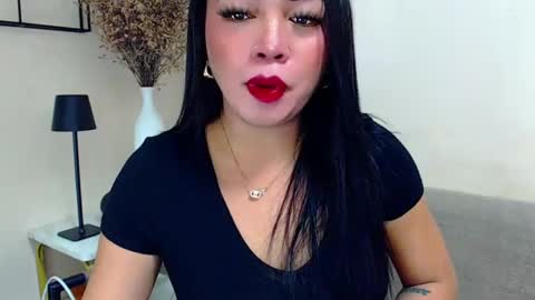 Just cath  online show from March 7, 11:07 am