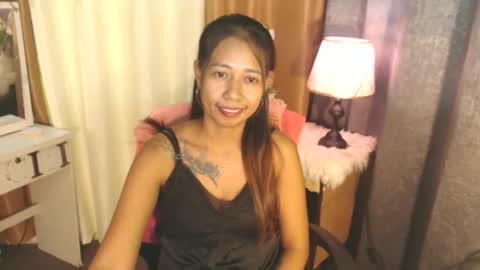 pinaymorena_renelda online show from November 21, 8:16 am