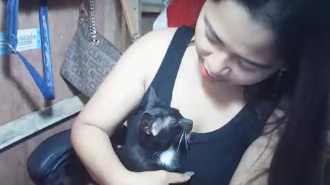 pinaysunday online show from November 8, 11:43 pm