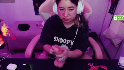 Kitty online show from January 2, 7:40 pm