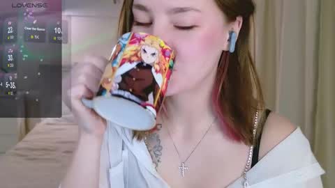 Snapshot of pink_seagull chatting on March 5, 5:08 pm Eva online show from March 5, 5:08 pm