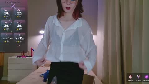 Snapshot of pink_seagull chatting on January 18, 5:48 pm Eva online show from January 18, 5:48 pm