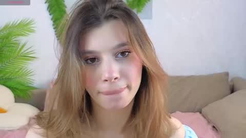 Adele online show from February 19, 10:26 am