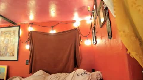 Virginity smiles online show from January 17, 10:11 am