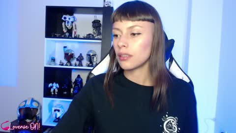 Snapshot of pinkcatlive chatting on February 2, 11:32 pm Emily online show from February 2, 11:32 pm