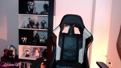 Snapshot of pinkcatlive chatting on February 5, 8:57 pm Emily online show from February 5, 8:57 pm