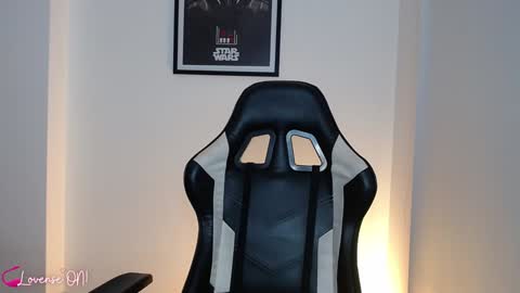 Snapshot of pinkcatlive chatting on December 13, 1:48 am Emily online show from December 13, 1:48 am