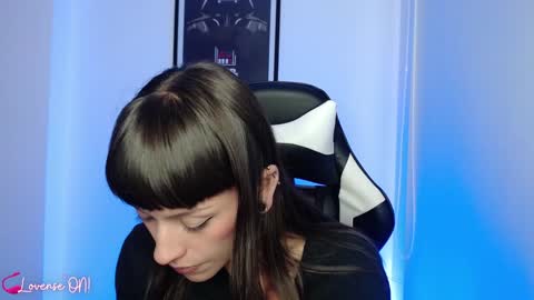 Snapshot of pinkcatlive chatting on January 13, 10:24 pm Emily online show from January 13, 10:24 pm