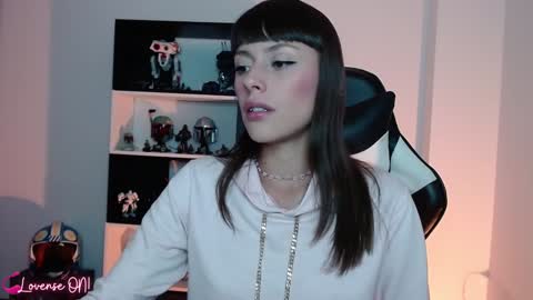 Snapshot of pinkcatlive chatting on January 23, 12:35 am Emily online show from January 23, 12:35 am