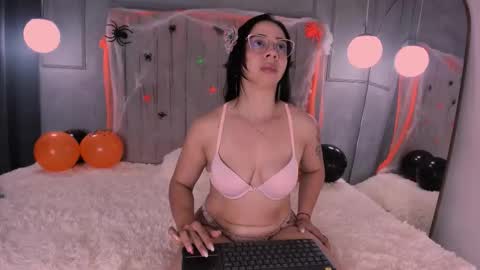 Piky Dreams online show from October 21, 7:29 pm