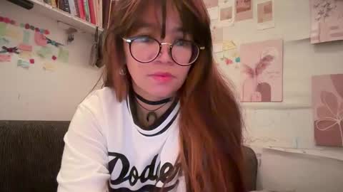 Rose online show from February 1, 4:33 am