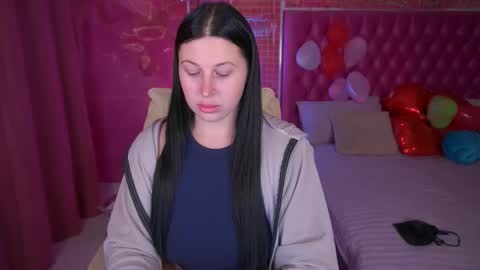 pixiehott online show from February 15, 6:18 pm