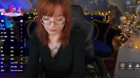 pixiepeachh online show from February 15, 9:03 pm