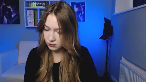 Sophie online show from September 29, 9:47 am