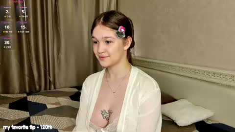 Melly online show from July 6, 2:44 pm
