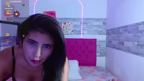 Snapshot of pleassing_neighbour chatting on September 23, 3:37 am Zalome online show from September 23, 3:37 am