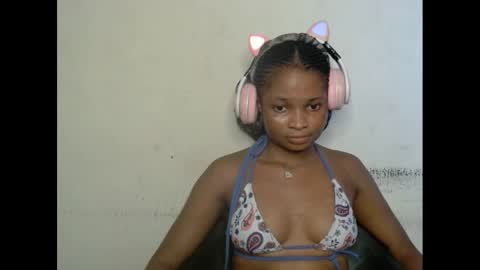 Snapshot of plumnjuicyx chatting on March 3, 4:10 pm plumnjuicyx online show from March 3, 4:10 pm