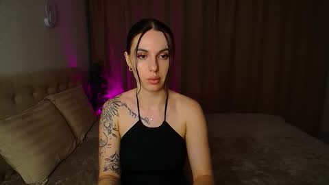 poison_inyour_mind online show from November 4, 9:53 pm