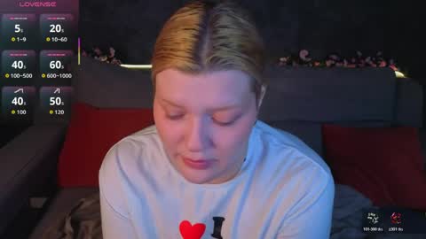 Polly online show from May 19, 1:56 am