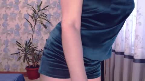 popkornmolli online show from December 20, 11:00 am