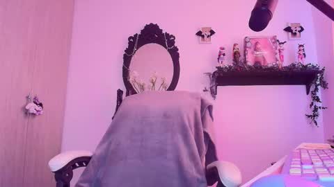 Anna Goth independient model online show from March 26, 8:32 pm