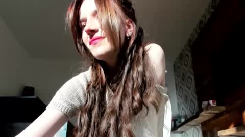 Snapshot of positivevibess chatting on November 1, 12:20 pm positivevibess online show from November 1, 12:20 pm