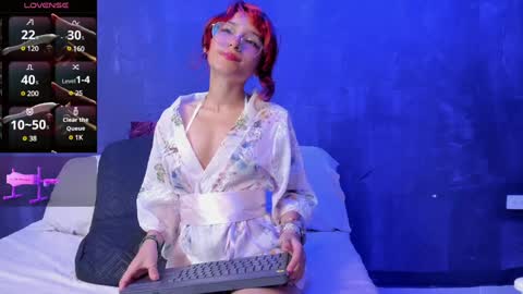 Snapshot of powder__ chatting on January 31, 11:24 am Powder online show from January 31, 11:24 am