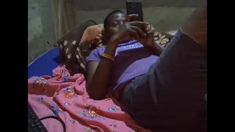precious_nesh online show from June 9, 10:25 am