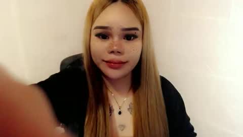 Snapshot of preciousangel69xxx chatting on October 7, 10:41 am MAXXINE online show from October 7, 10:41 am