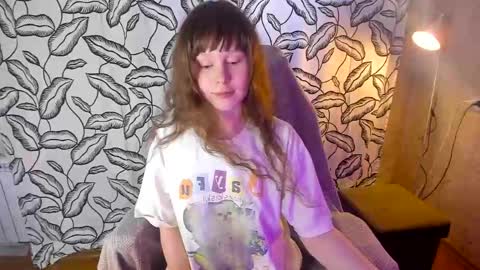 preety_niki online show from June 8, 1:23 am