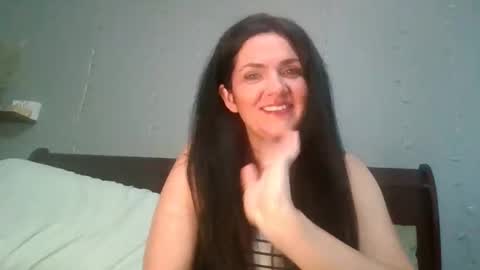 Presley online show from May 18, 1:04 am