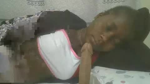 Snapshot of pretty_abella chatting on February 11, 11:01 pm abella online show from February 11, 11:01 pm
