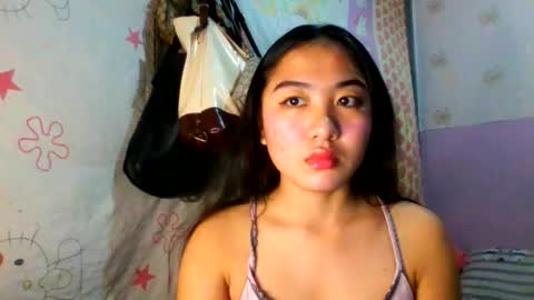 pretty_am online show from November 25, 9:11 am