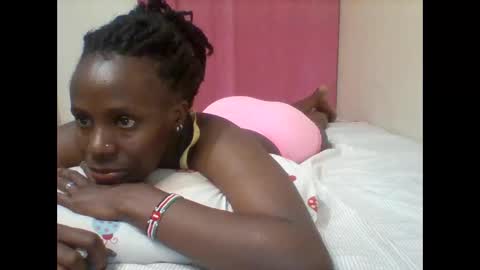 Snapshot of pretty_darya chatting on January 25, 4:31 pm pretty_darya online show from January 25, 4:31 pm