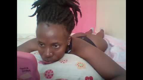 Snapshot of pretty_darya chatting on January 17, 5:00 am pretty_darya online show from January 17, 5:00 am