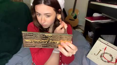 Sophie  online show from December 18, 3:58 am