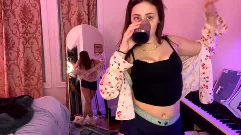 Sophie  online show from December 13, 2:43 am