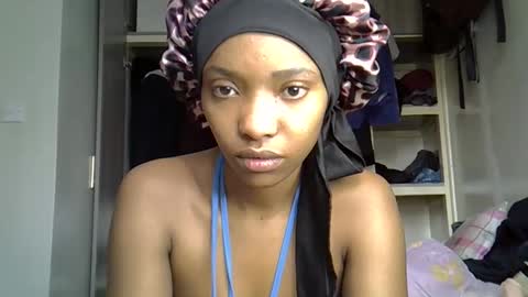 Snapshot of pretty_jazmine chatting on September 22, 7:07 am Jaz online show from September 22, 7:07 am