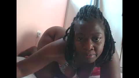 pretty_kylah online show from December 19, 4:59 am