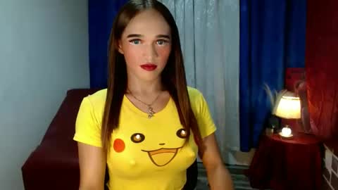 Snapshot of pretty_lady_kitty chatting on January 12, 10:22 pm pretty_lady_kitty online show from January 12, 10:22 pm