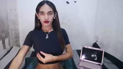 pretty_lady_kitty online show from October 26, 12:33 pm