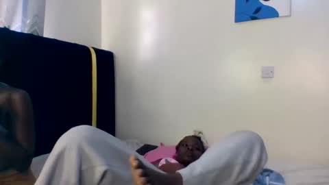 naya online show from December 3, 7:55 am