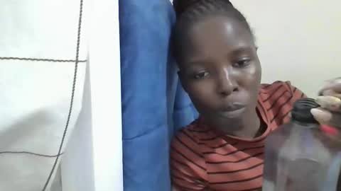 pretty_petite_ebony online show from April 12, 10:56 pm