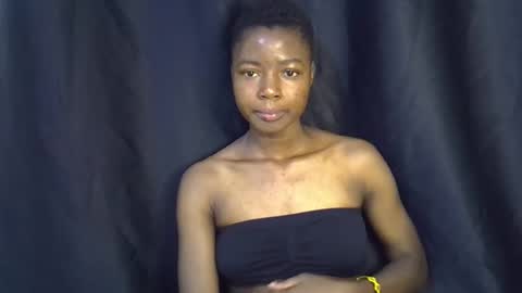 Snapshot of pretty_queen18 chatting on February 23, 1:13 pm NASH online show from February 23, 1:13 pm