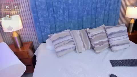 Daisy Flower online show from March 6, 2:06 am