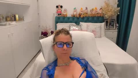 wilma online show from May 30, 11:00 pm