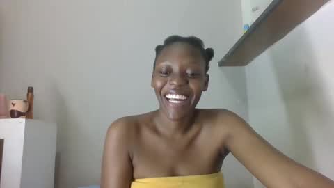 prettydollk online show from December 15, 9:09 pm