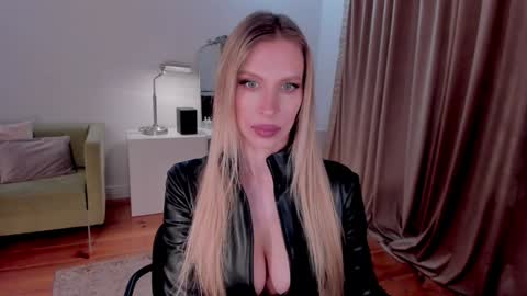 Eva online show from February 9, 2:17 am